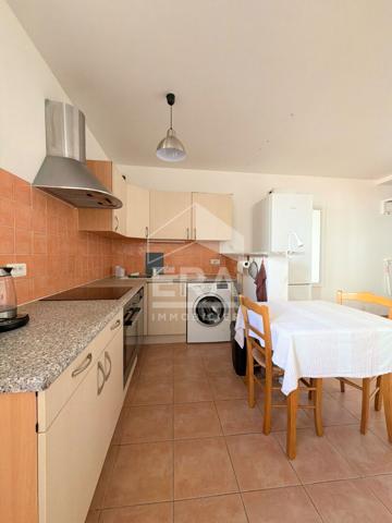 A LOUER A PERTUIS CENTRE VILLE 84120 APPARTEMENT MEUBLE TYPE 3 PIECES D'ENVIRON 60M²