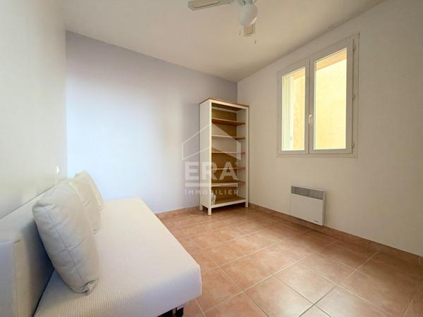 A LOUER A PERTUIS CENTRE VILLE 84120 APPARTEMENT MEUBLE TYPE 3 PIECES D'ENVIRON 60M²