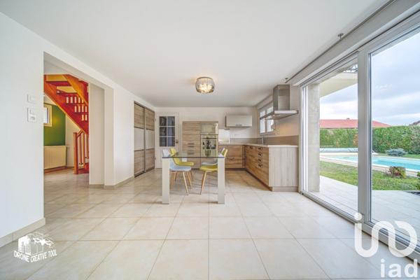 Maison 8 pièces de 159 m² à Labry (54800)