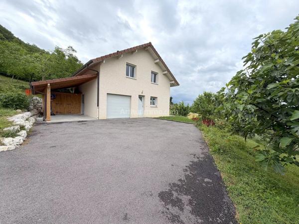 Location                                                      Maison
                        
                     4 pièces                      92 m2                     à Serrières-en-Chautagne