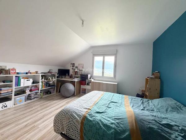 Location                                                      Maison
                        
                     4 pièces                      92 m2                     à Serrières-en-Chautagne