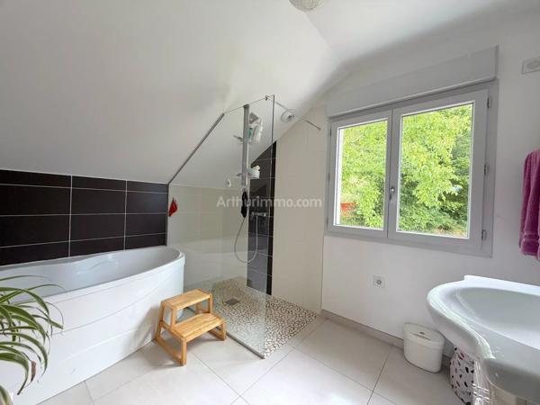 Location                                                      Maison
                        
                     4 pièces                      92 m2                     à Serrières-en-Chautagne
