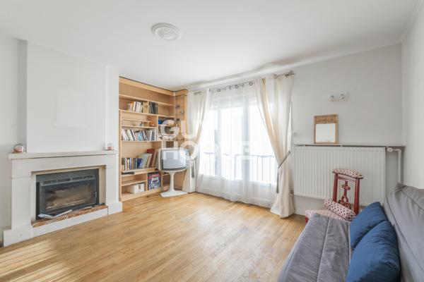 MAISON À VENDRE DE 7 PIÈCES DE 140,00 M²