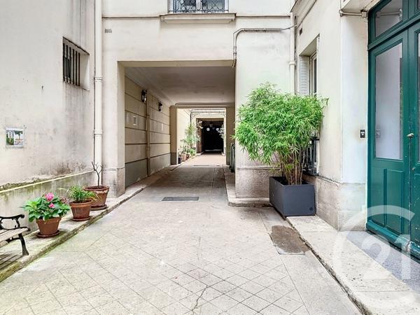 Appartement F1 à vendre  1 pièce - 10 m2 PARIS - 75009
