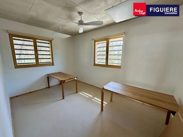 BUREAUX NEUFS À LOUER DANS UN IMMEUBLE LABELLISÉ