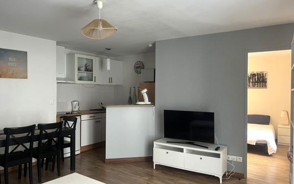 Appartement à vendre    2 pièces • 43 m2 La Rochelle