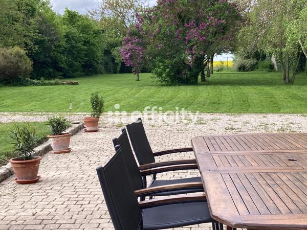 Maison 7 pièces - 180 m² Exclusivité efficity