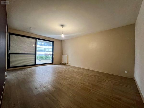 Appartement à rénover à vendre à Rennes en Ille-et-Vilaine (35000), ref : 11772/158 Bourg L'Evêque