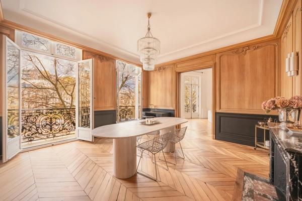 Appartement Paris 8e - CHAMPS-ÉLYSÉES