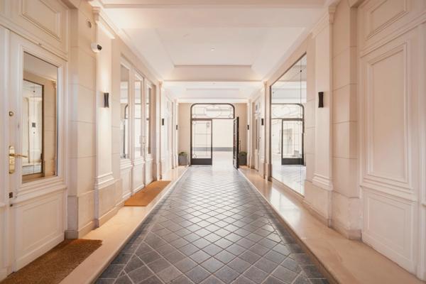 Appartement Paris 8e - CHAMPS-ÉLYSÉES