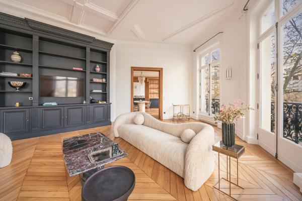 Appartement Paris 8e - CHAMPS-ÉLYSÉES