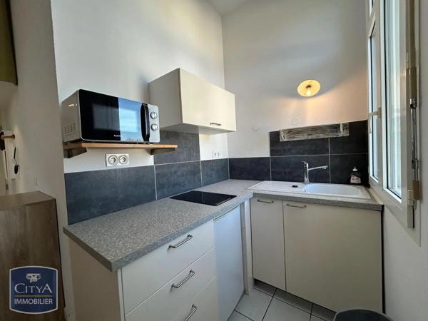 Appartement à louer 1 pièce 21.05m² L'Isle-sur-la-Sorgue (84800)