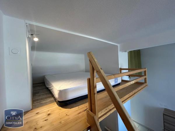 Appartement à louer 1 pièce 21.05m² L'Isle-sur-la-Sorgue (84800)