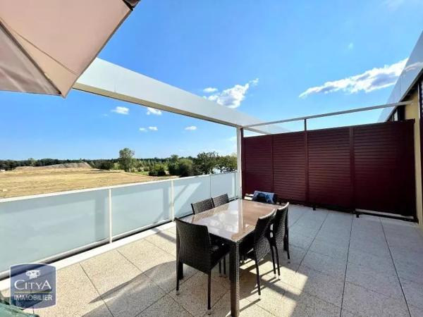 Appartement à louer 2 pièces 52.76m²