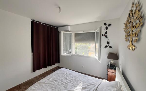 Maison à vendre    4 pièces • 77,97 m2 Vias