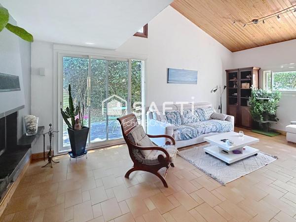 Jolie maison familiale de 6 pièces à Parempuyre