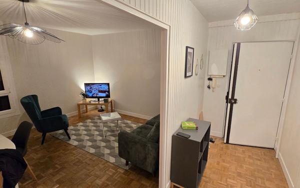 Appartement à louer    2 pièces • 10,62 m2 Compiègne