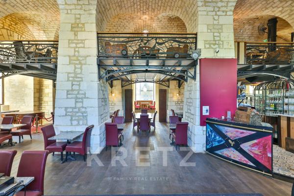 Château d'eau à toit plat