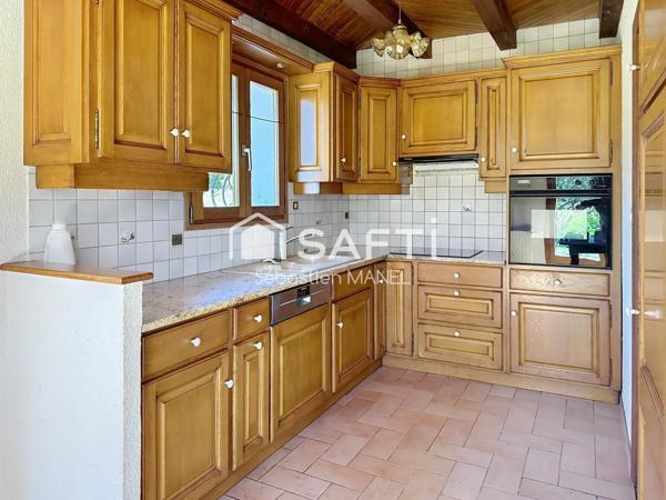 Maison au calme sur plus de 4 000 m² de terrain