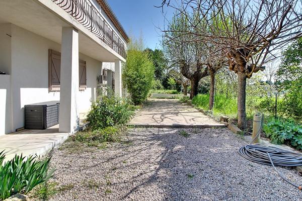 A VENDRE ! Maison Lorgues 9 pièces 170 m2 + Garage15 m²