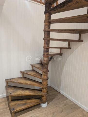 Local d'activités de 64 m²