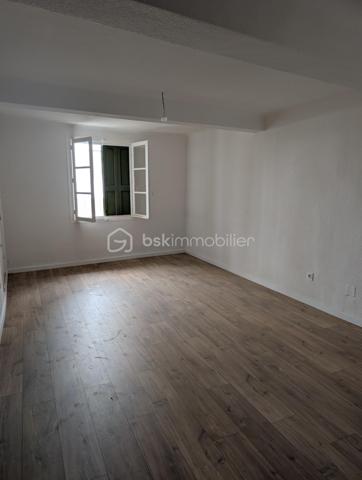 Local d'activités de 64 m²