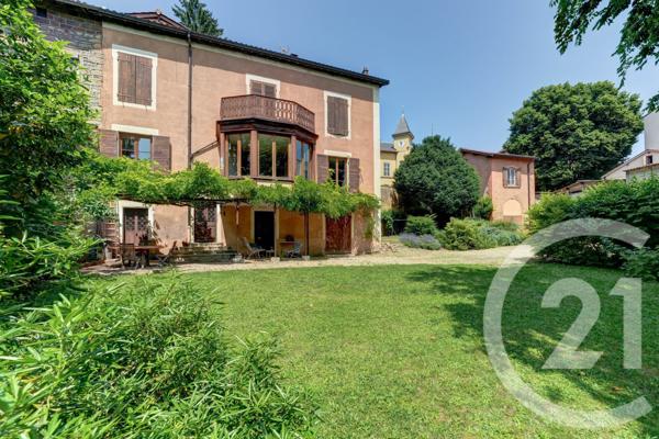 Maison à vendre  10 pièces - 301,18 m2 LYON - 69009