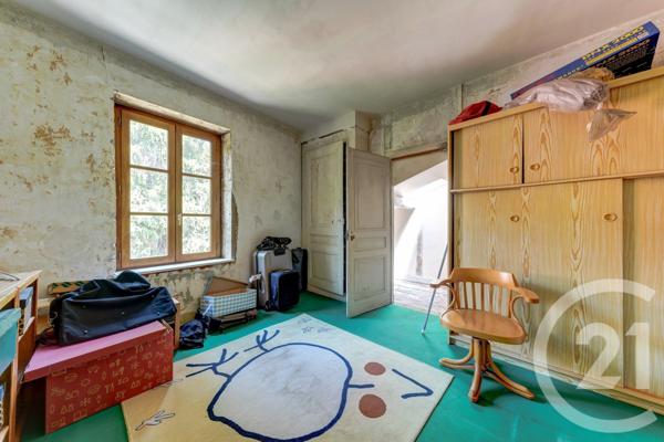 Maison à vendre  10 pièces - 301,18 m2 LYON - 69009