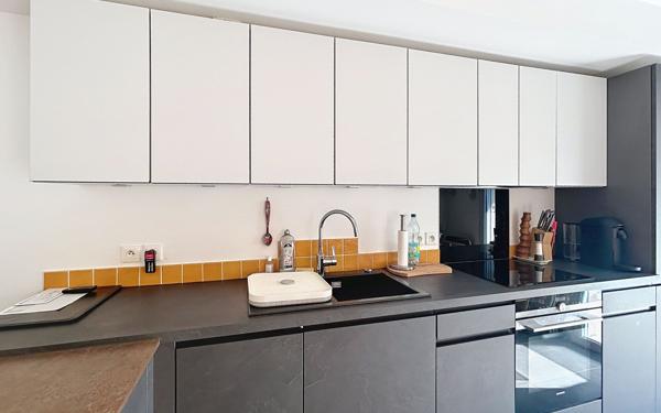 Appartement à vendre    3 pièces • 59,70 m2 Cagnes-sur-Mer