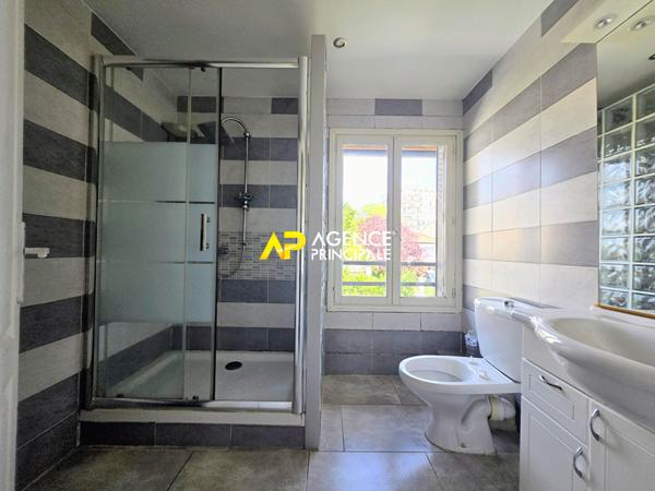 Maison de 92m² divisée en 3 appartements à 15minutes à pied de la gare d'ARGENTEUIL. €365 000 ** - Référence 4548