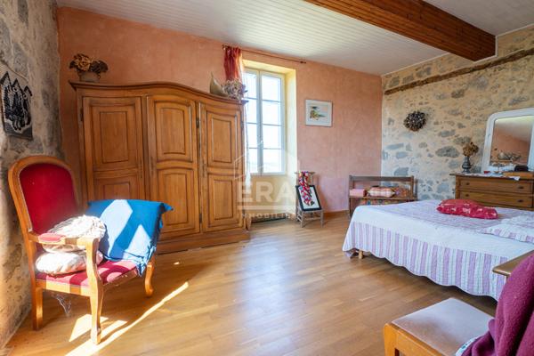 Maison en pierre pleine de charme entre Francescas et Nérac