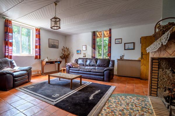 Maison en pierre pleine de charme entre Francescas et Nérac