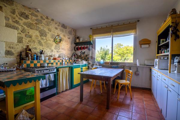Maison en pierre pleine de charme entre Francescas et Nérac
