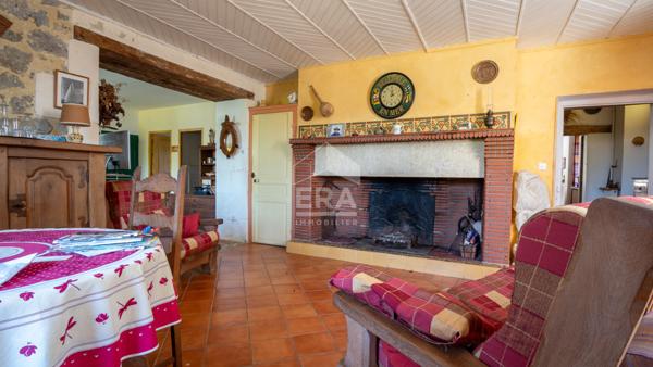 Maison en pierre pleine de charme entre Francescas et Nérac