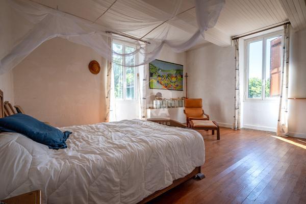 Maison en pierre pleine de charme entre Francescas et Nérac