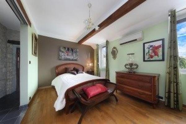 propriété de caractère type anglo-normand