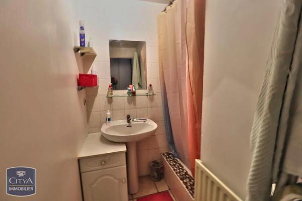 Immeuble à vendre 271m²