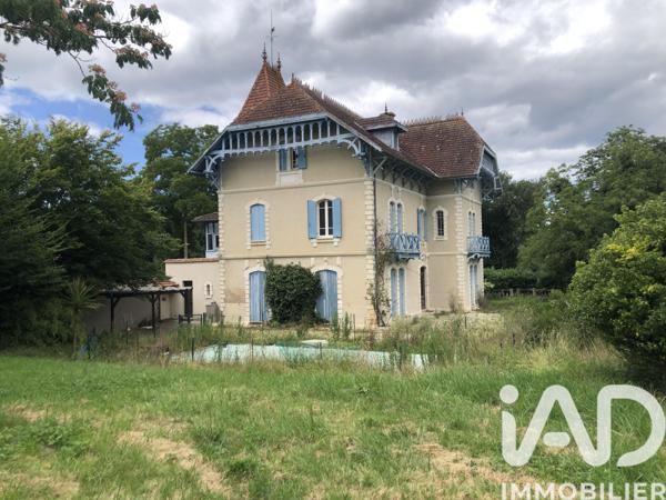 Maison à vendre 15 pièces 423 m² Castelnau d'Auzan Labarrère