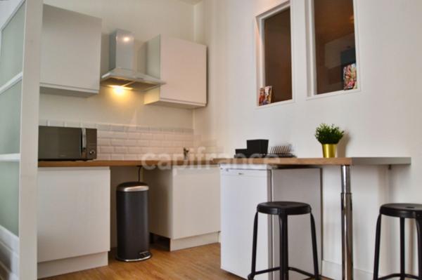Dpt Gironde (33), à louer BORDEAUX Victoire appartement T2 de 44m² meublé