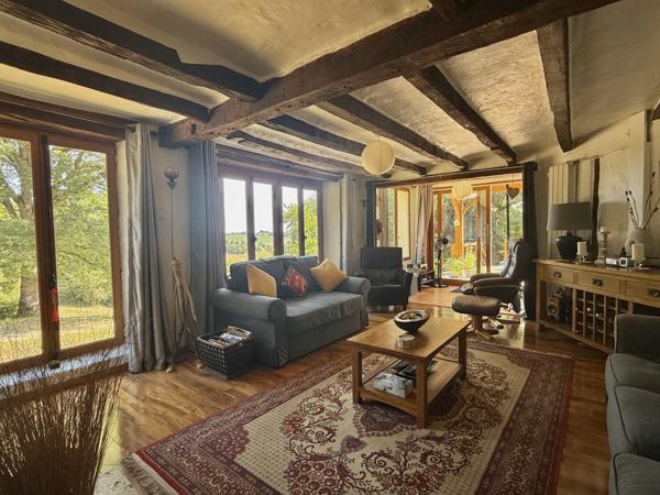 Castelsagrat (82400) TARN ET GARONNE CASTELSAGRAT Maison avec 3 chambres, près du village avec 1.9 hectares