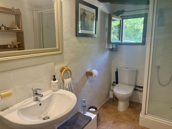 Castelsagrat (82400) TARN ET GARONNE CASTELSAGRAT Maison avec 3 chambres, près du village avec 1.9 hectares