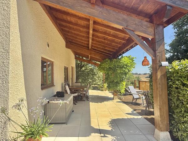 Castelsagrat (82400) TARN ET GARONNE CASTELSAGRAT Maison avec 3 chambres, près du village avec 1.9 hectares