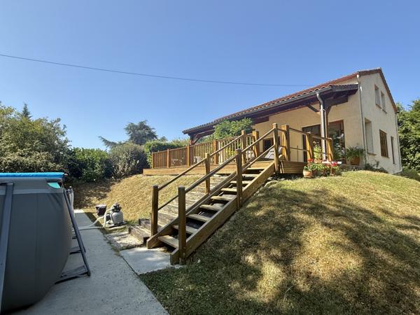 Castelsagrat (82400) TARN ET GARONNE CASTELSAGRAT Maison avec 3 chambres, près du village avec 1.9 hectares