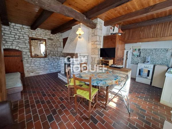 EXCLUSIVITE - Charmante maisonnette  au coeur du  village de Chaucre - 3 pièces - 60 m²
