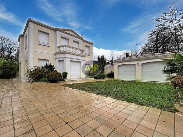 Vente maison Merignac : 630 000 € - AJP Immobilier Bordeaux Nansouty