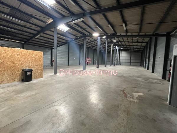 Commerce à louer 1 pièce de 1 224 m²