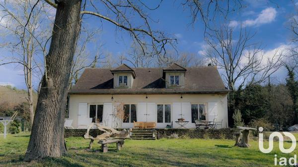 Maison traditionnelle 7 pièces de 155 m² à Bagneaux-sur-Loing (77167)