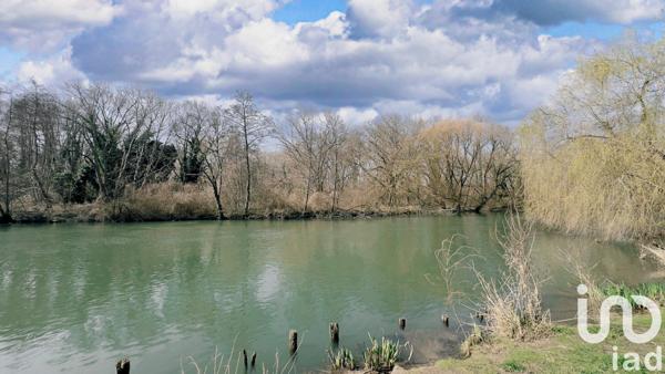 Maison traditionnelle 7 pièces de 155 m² à Bagneaux-sur-Loing (77167)
