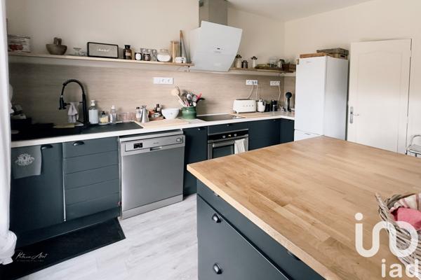 Maison traditionnelle 7 pièces de 155 m² à Bagneaux-sur-Loing (77167)