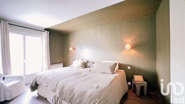 Maison traditionnelle 7 pièces de 155 m² à Bagneaux-sur-Loing (77167)